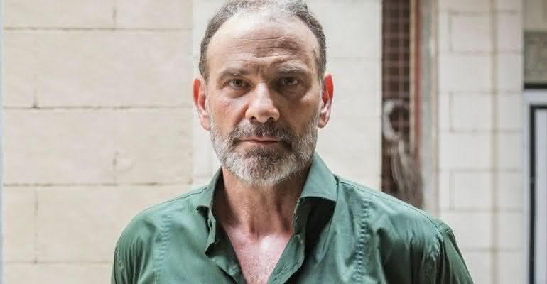 Marco Ricca em cena de "Órfãos da Terra" - Globo/Paulo Belote