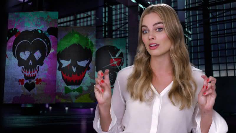 Margot Robbie irá trabalhar com John Wells para a Netflix - YouTube