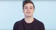 Martin Garrix em entrevista para GQ no YouTube - YouTube