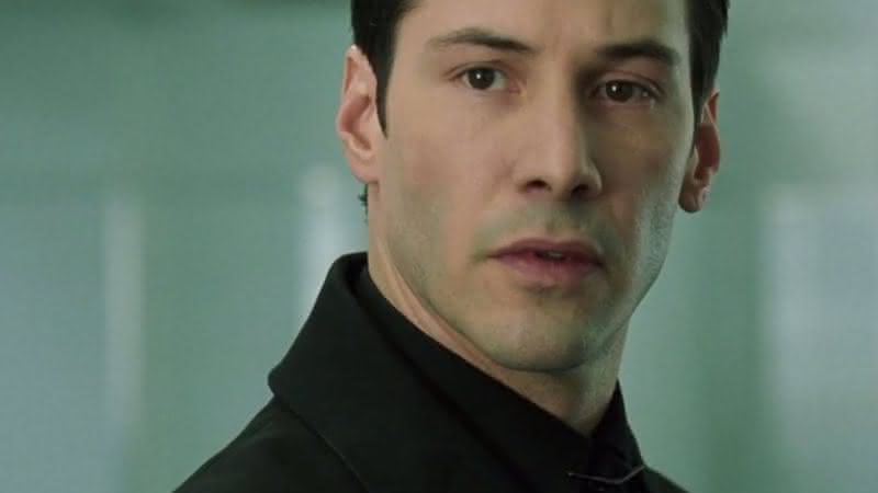 Keanu Reeves em Matrix (Reprodução/WarnerBros.)