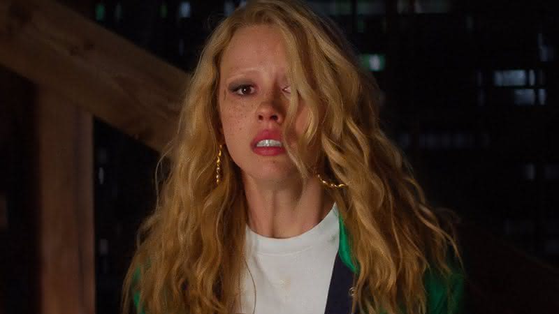 "MaXXXine", sequência de "X" e "Pearl" com Mia Goth, ganha trailer (Foto: Divulgação/A24)