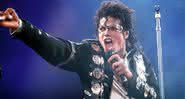 Michael Jackson durante um show em Nova York, 1998 - YouTube