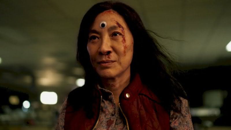 Michelle Yeoh é a protagonista de “Everything Everywhere All at Once” - Divulgação/A24