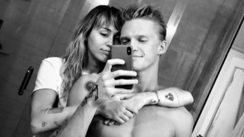 Miley Cyrus e Cody Simpson - Instagram