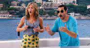 Jennifer Aniston e Adam Sandler em Mistério no Mediterrâneo - Netflix