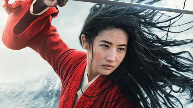 Liu Yifei como a guerreira chinesa em Mulan - Divulgação/Disney