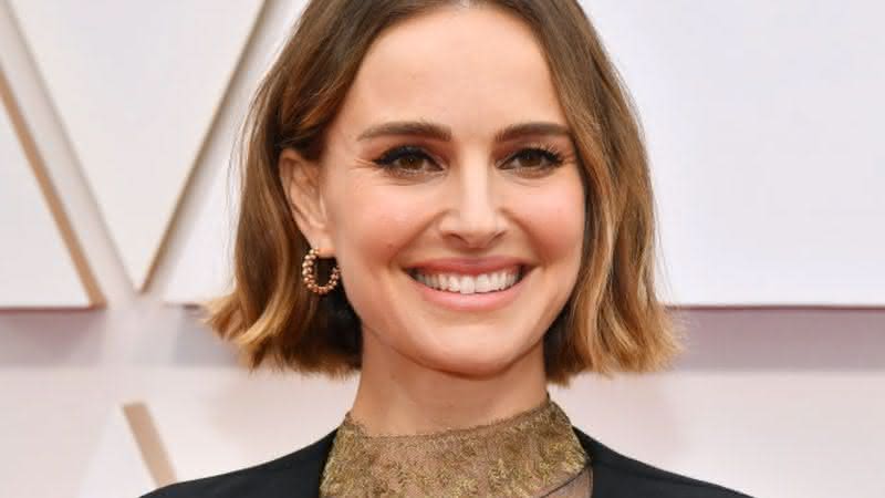 Natalie Portman no tapete vermelho do Oscar 2020 - Getty Images