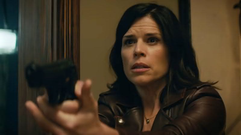 Neve Campbell fala sobre sexismo e critica salário oferecido para retornar em "Pânico 6" - Divulgação/Paramount Pictures