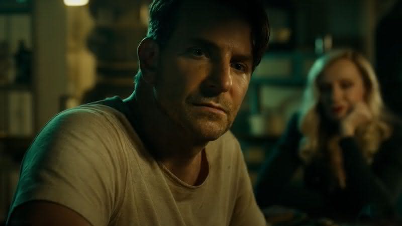 Bradley Cooper é o protagonista de "Nightmare Alley" - (Reprodução/Searchlight Pictures)