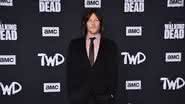 Após sua atuação de sucesso no famoso seriado de zumbis, Norman Reedus será eternizado em um dos locais mais importantes para as estrelas de Hollywood. Confira! - Getty Images