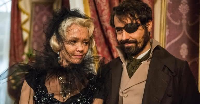 Greta será descoberta por Ferdinando e acabará deportada no porão de um navio - Globo/Raquel Cunha