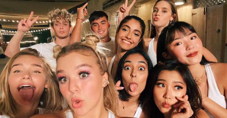 O Now United se apresentará em especial de natal do Disney Channel - Reprodução/Instagram