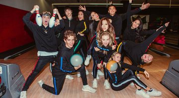 Novo clipe do Now United terá ajuda dos fãs! - Febre Na Mira/Mateus Aguiar | Boliche Villa Bowling