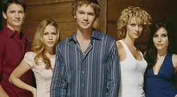 Imagem do elenco de One Tree Hill - Warner Bros.