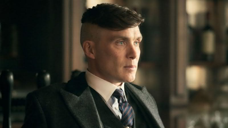 "Oppenheimer": Cillian Murphy surge caracterizado em primeira foto do filme de Christopher Nolan - Divulgação/BBC