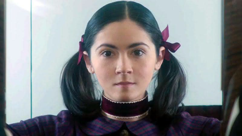 "Órfã 2": Imagem dos bastidores mostra como Isabelle Fuhrman voltou a ser criança - Divulgação/Diamond Filmes