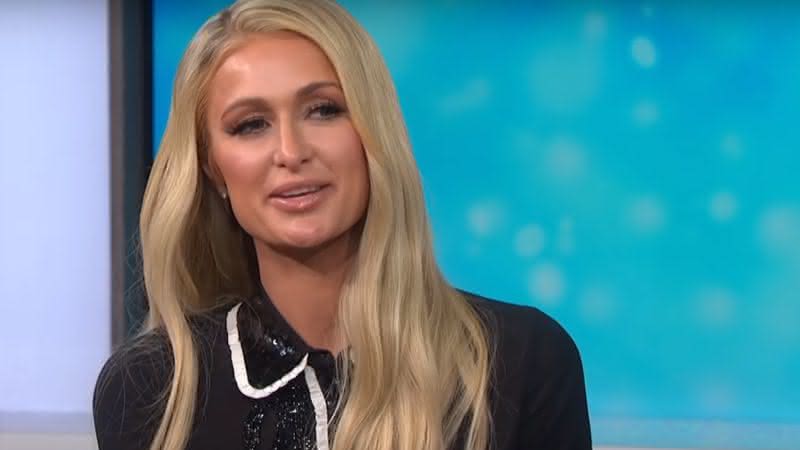 Paris Hilton em entrevista ao Access Hollywood no YouTube - YouTube