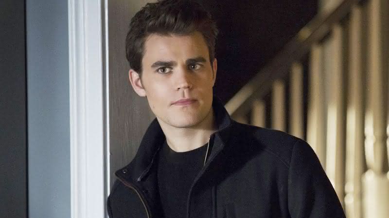 Paul Wesley em cena de The Vampire Diaries - CW