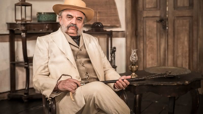 Personagem de José Dumont, preso por suspeita de pedofilia, exploraria crianças em nova novela do Globoplay - Globo/João Miguel Júnior