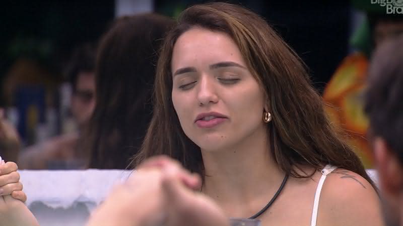 Rafa Kalimann orando no BBB20 - Globo