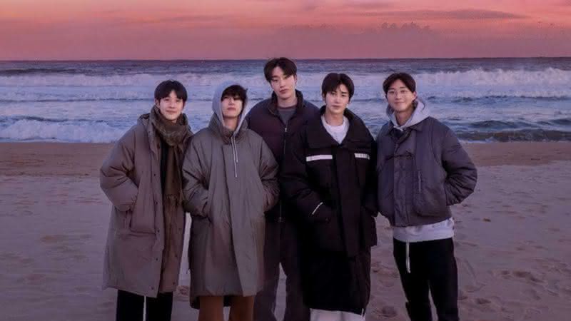 “IN THE SOOP: Friendcation” é estrelado por Park Seo-joon, o rapper Peakboy, Choi Woo-shik, Park Hyung-sik, e V, do grupo BTS - Reprodução: Disney+