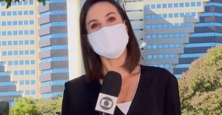 Flávia Alvarenga, da TV Globo, acabou fazendo confusão durante entrada ao vivo - Reprodução/Globoplay