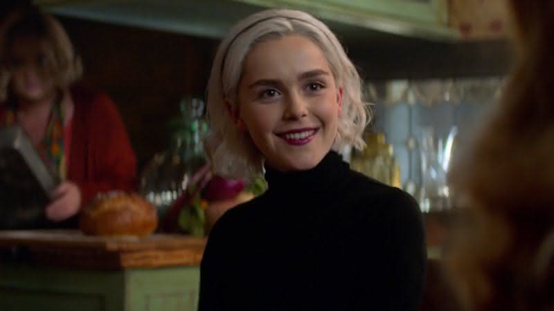 Cena de Kiernan Shipka em O Mundo Sombrio de Sabrina - Divulgação/Netflix