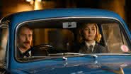 Saoirse Ronan como Constable Stalker e Sam Rockwell como Stoppard em “See How They Run” - Divulgação/Searchlight Pictures