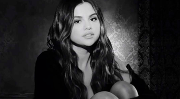 Selena Gomez em clipe de faixa de Rare - Youtube