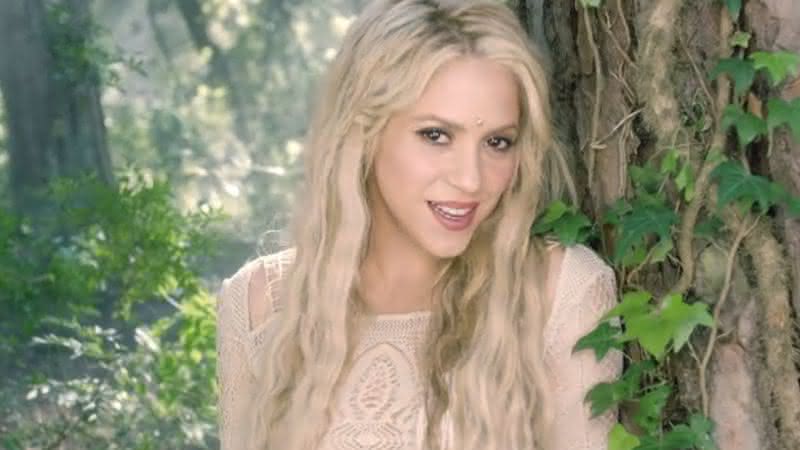 Shakira - YouTube