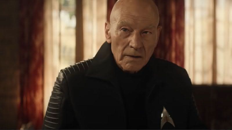 Série é estrelada por Patrick Stewart - (Reprodução/Prime Video)