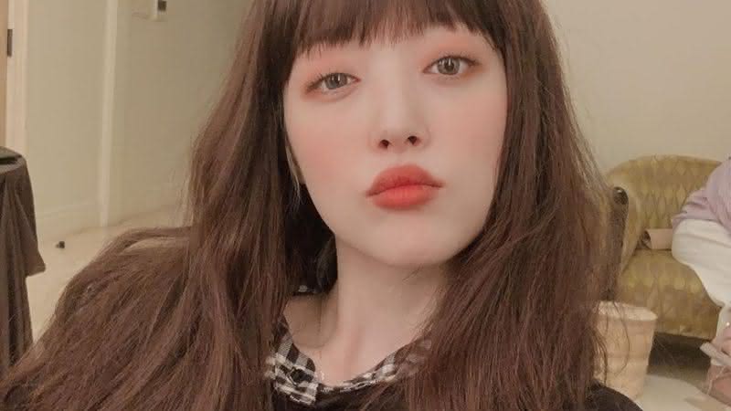 Sulli - Instagram