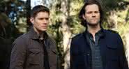 Os irmãos Winchester em Supernatural - Reprodução/CW