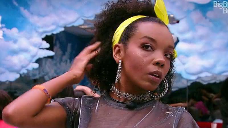 Thelma se arruma antes da festa Favela e Asfalto no BBB20 - Globoplay