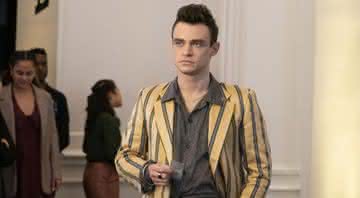 Ator interpreta Max Wolfe no revival de “Gossip Girl” - (Divulgação/HBO Max)