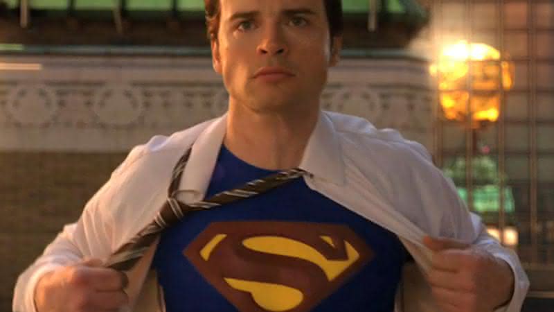 Tom Welling ficou famoso ao interpretar Clark Kent na série Smallville - Divulgação/CW