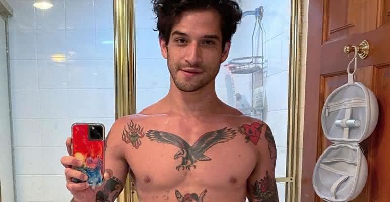 Tyler Posey se inscreveu no site de venda de nudes OnlyFans - Reprodução/Instagram