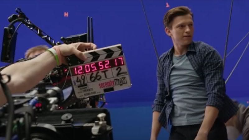 Tom Holland nos bastidores das gravações de “Homem-Aranha: Sem Volta Para Casa” - (Divulgação/Sony Pictures)