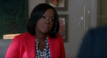 Viola Davis em cena de How To Get Away With Murder - YouTube