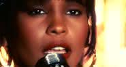 Whitney Houston no clipe de I Will Always Love You - Reprodução/Youtube