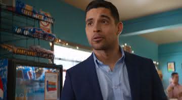 Wilmer Valderrama no trailer de Gentefied - Youtube