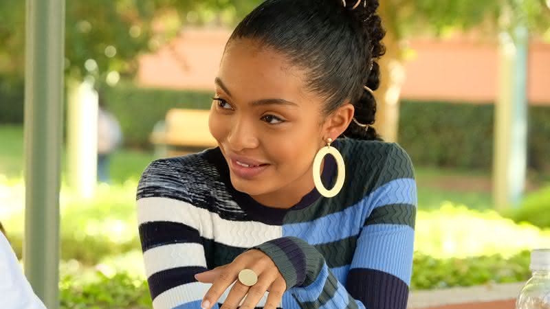 Yara Shahidi em Grown-ish - Reprodução/Freeform