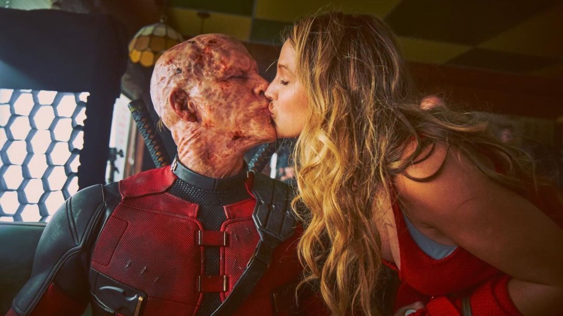 Blake Lively, esposa de Ryan Reynolds, interpreta a Ladypool em "Deadpool & Wolverine" (Foto: Reprodução/Marvel Studios)