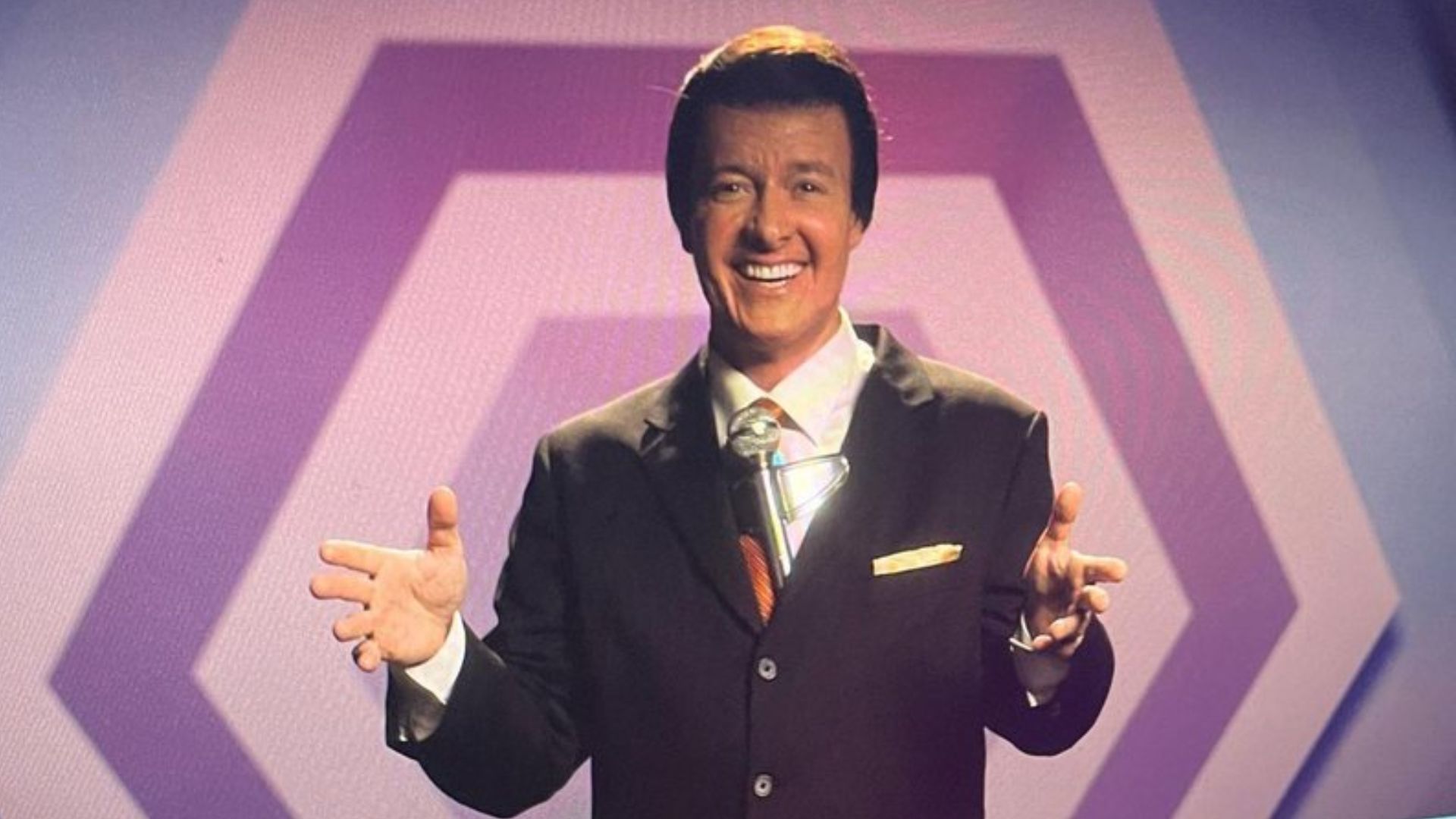 “Silvio”: Cinebiografia ganha trailer contando história do apresentador; veja