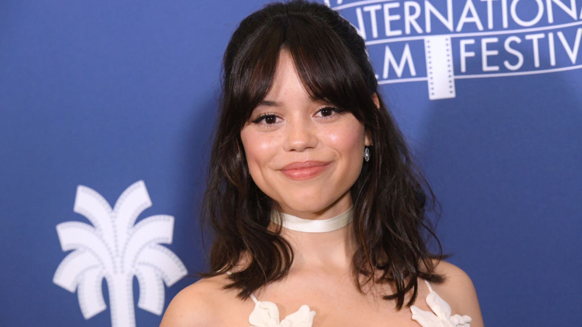 Jenna Ortega revela o filme que a fez se apaixonar pela atuação