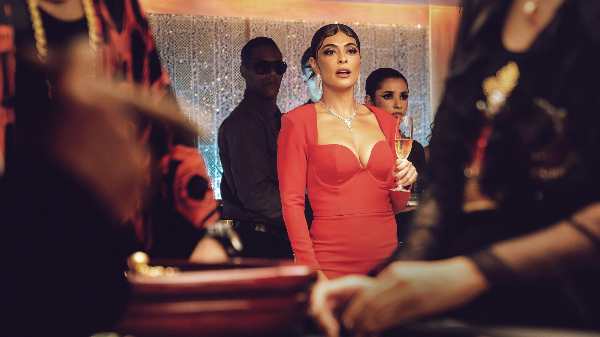 Onde assistir a “Vidas Bandidas”, com Juliana Paes e Thomás Aquino?
