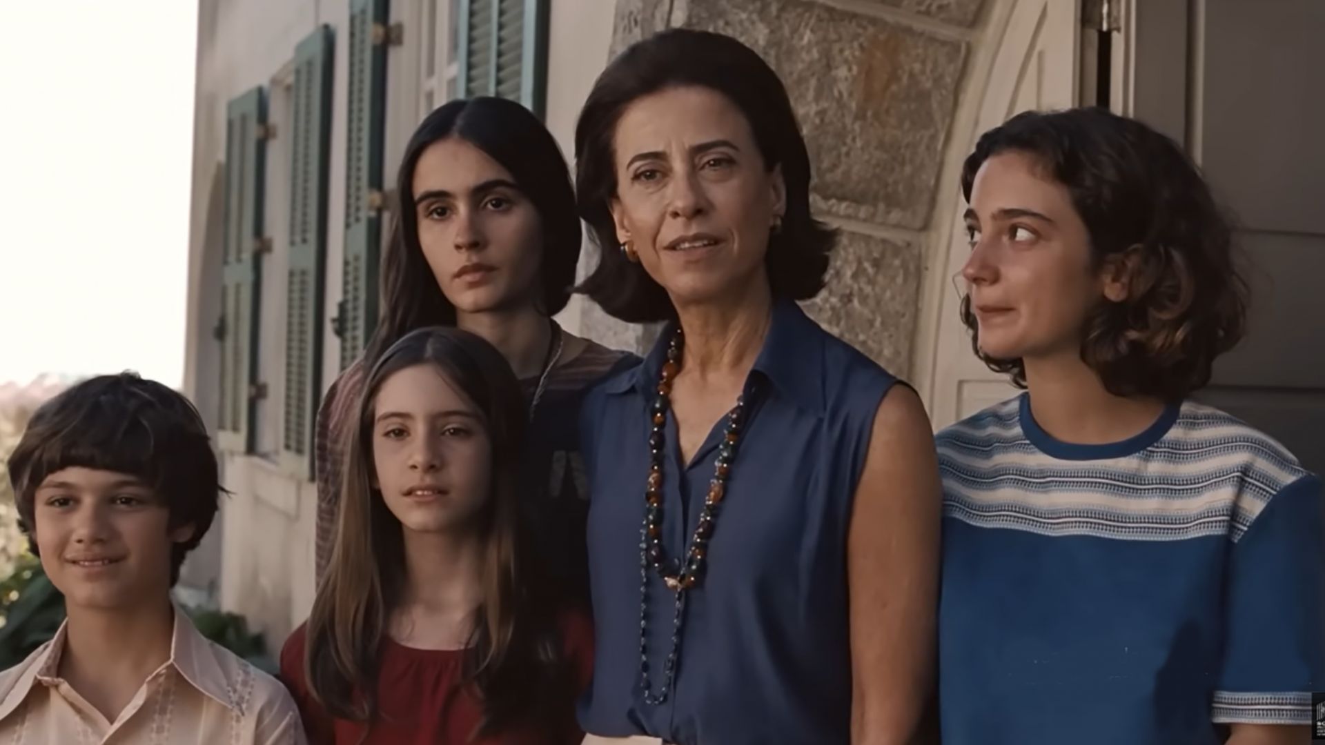 “Ainda Estou Aqui” é escolhido para representar o Brasil no Oscar 2025