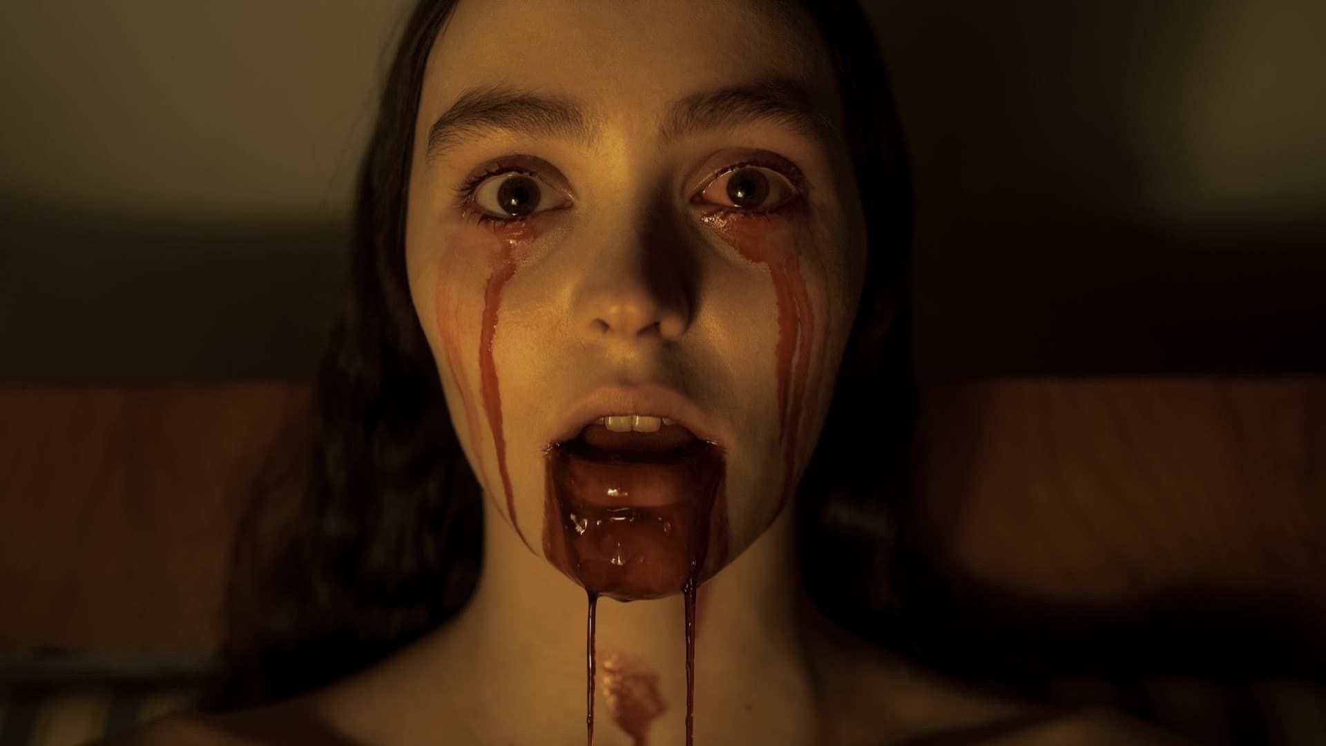 “Nosferatu”, de Robert Eggers, ganha novo trailer com tom sombrio; veja