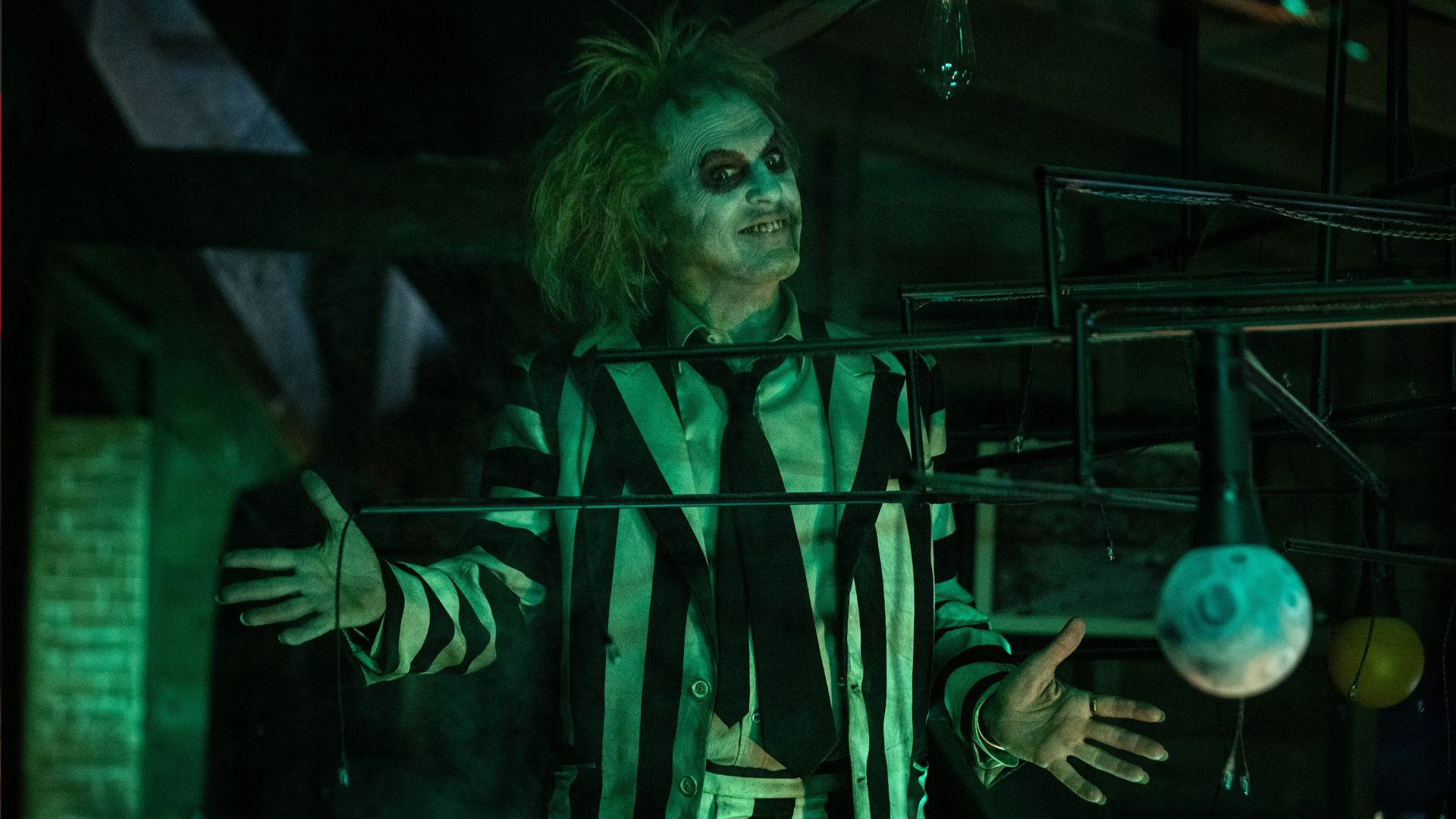 “Beetlejuice 2”, sequência de “Os Fantasmas Se Divertem”, tem cenas pós-créditos?