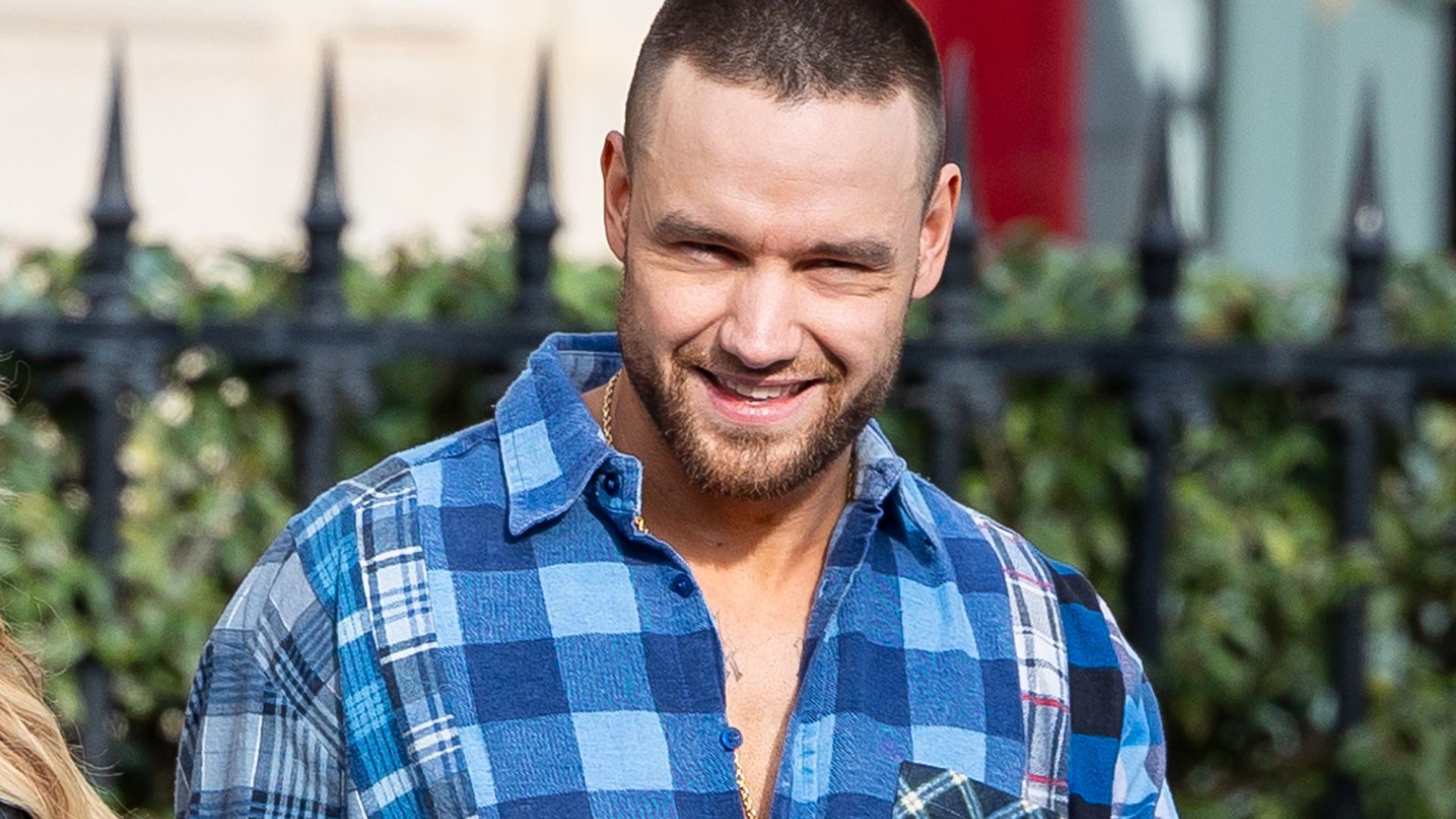 Fãs lamentam a morte de Liam Payne, ex-integrante do One Direction